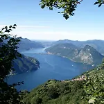 Ξενοδοχείο με διαμερίσματα Vista D'oro