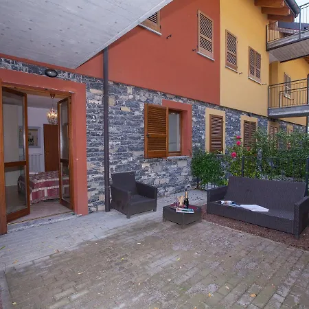 Ξενοδοχείο με διαμερίσματα Vista D'oro *