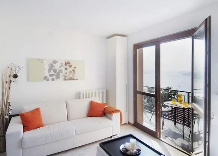 Vista D'oro Ξενοδοχείο με διαμερίσματα *